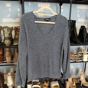 Express Women's Charcoal V-Neck Sweater